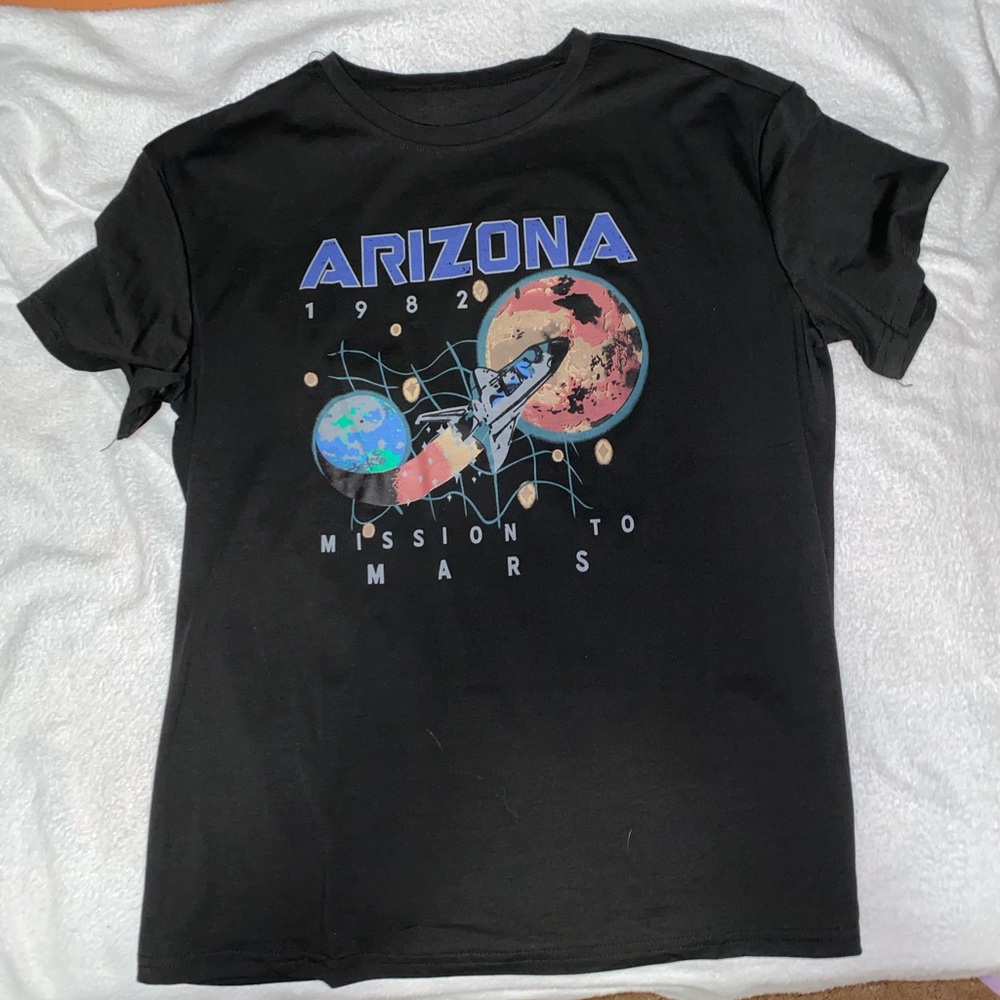 Women’s Graphic Tee